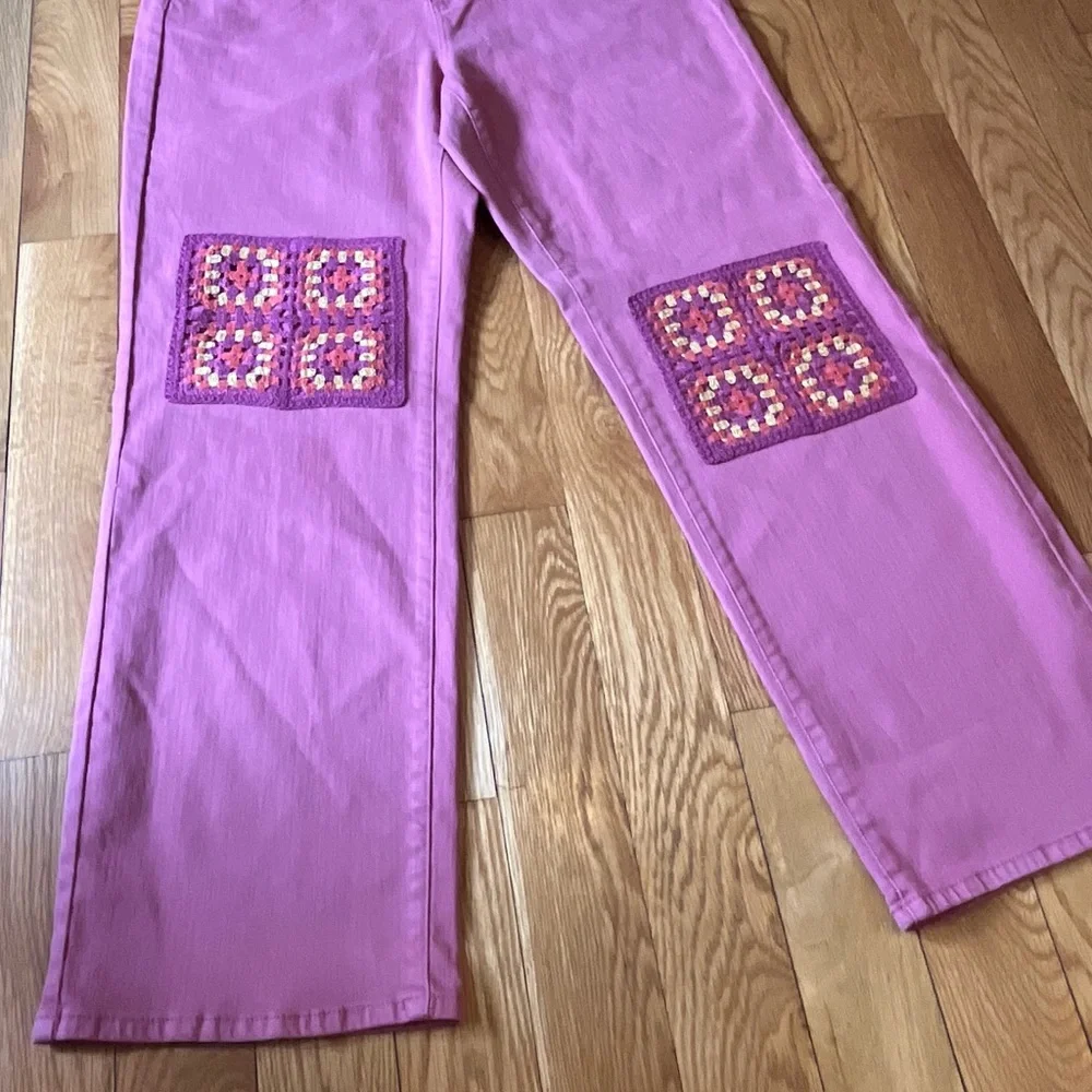 Judy Blue High Rise Dusty Pink Crochet Patch Wide Leg Jeans NWT CC - Picture 5 of 12